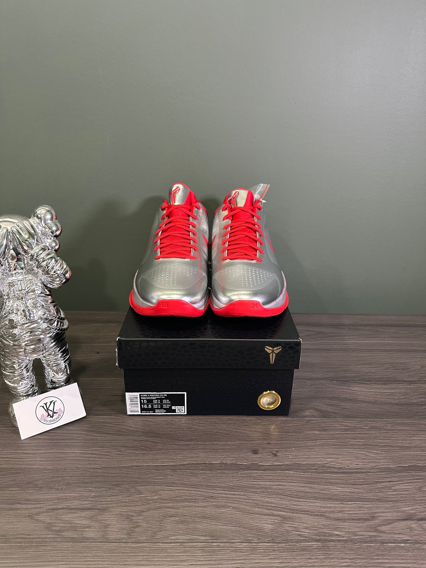 Kobe 5 Protro Caitlyn Clark Rookie Of The Year