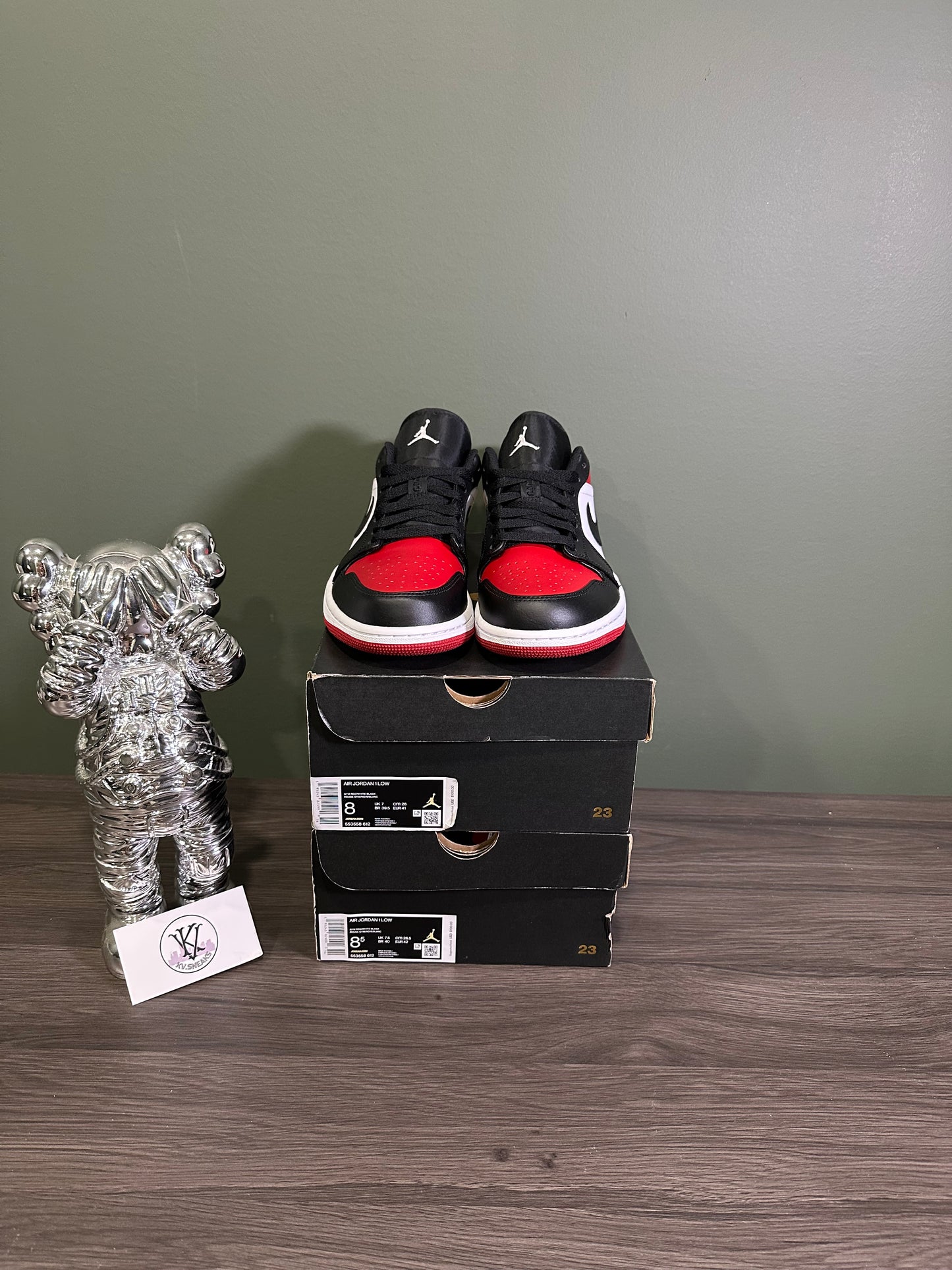 Jordan 1 Low Bred Toe