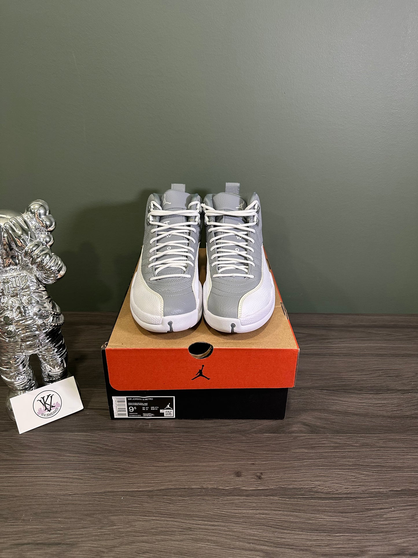 Jordan 12 Stealth
