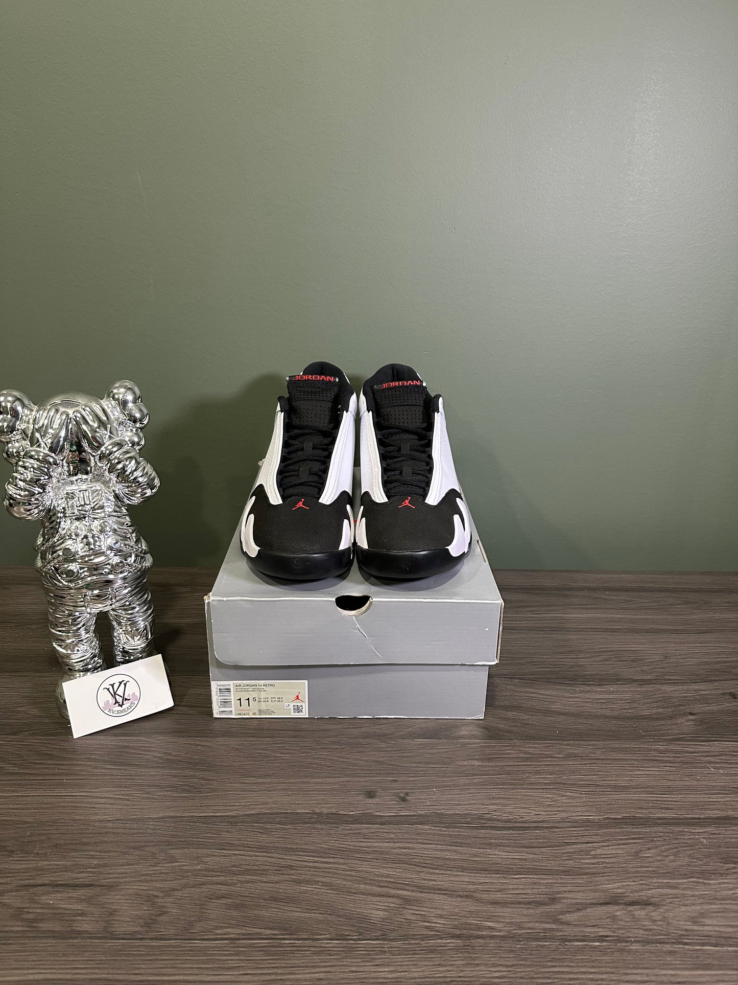 Jordan 14 Black Toe 2024