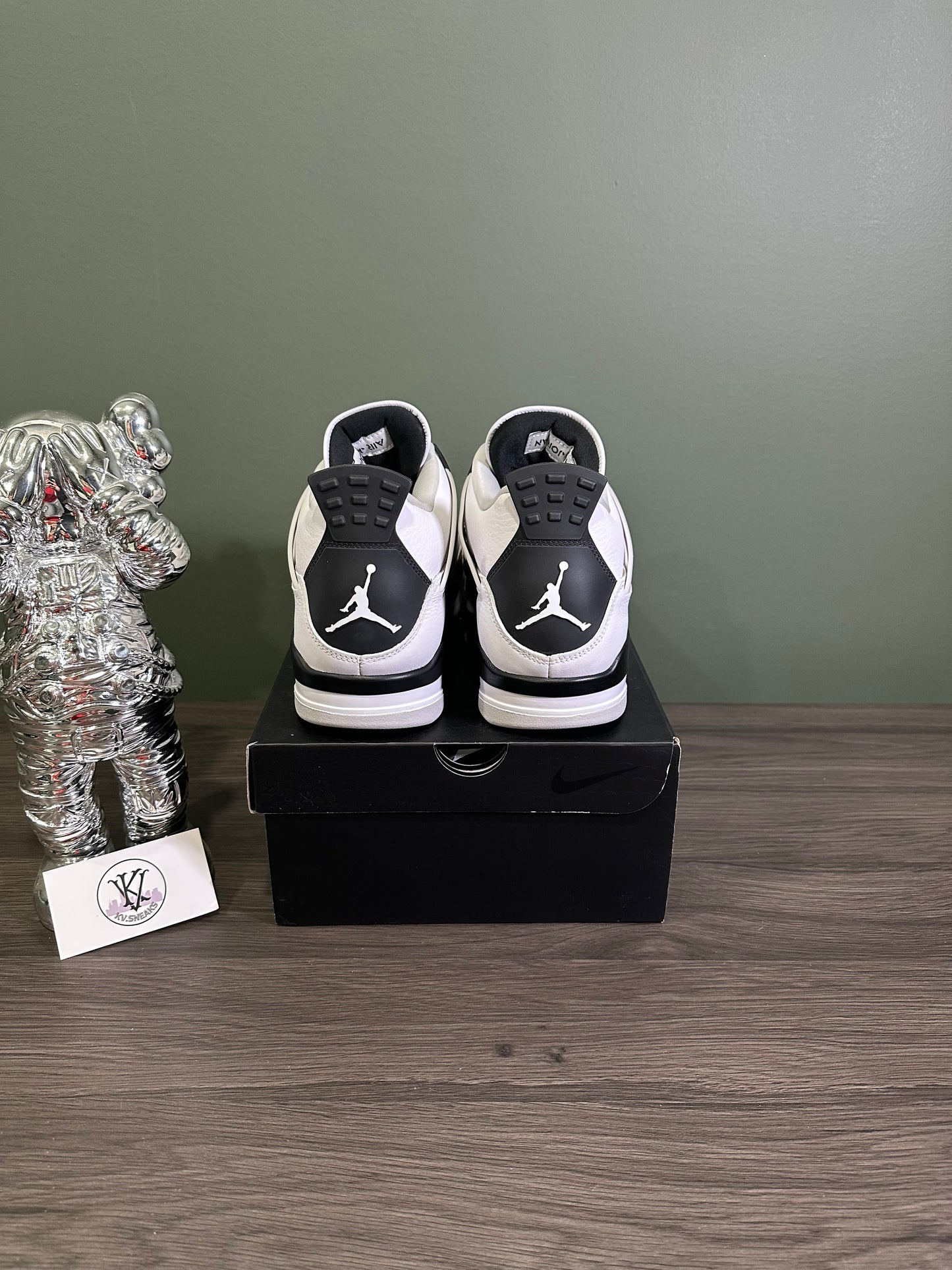 Jordan 4 Military Black
