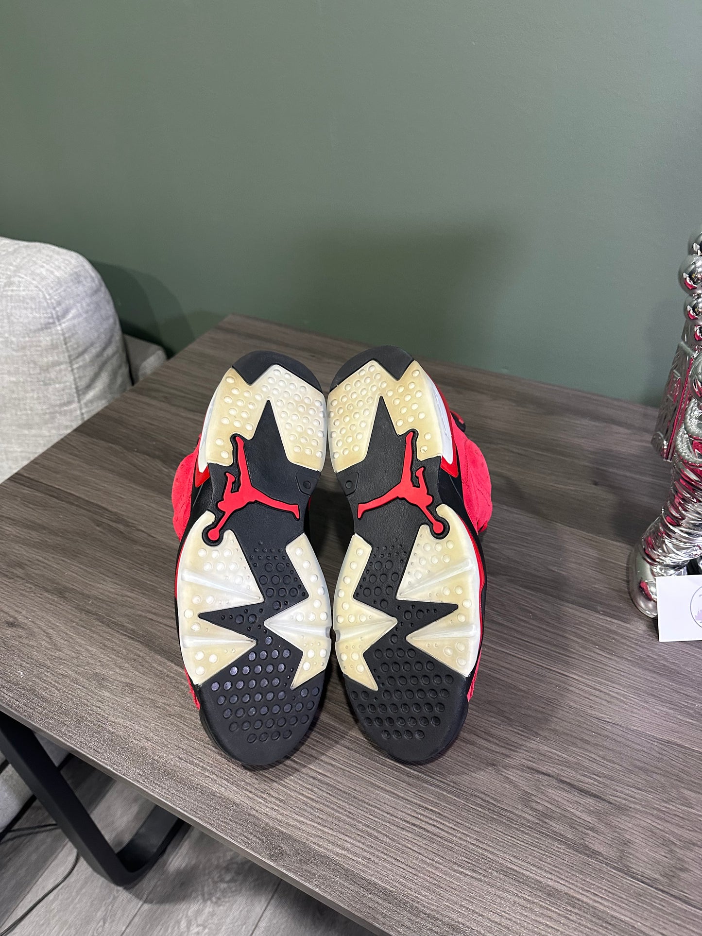 Jordan 6 Toro Bravo
