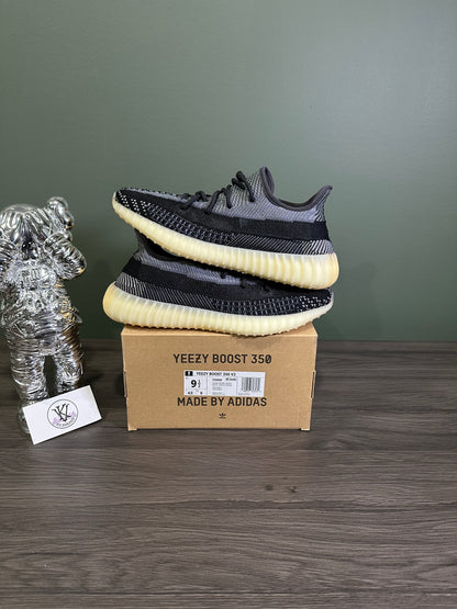 Yeezy 350 Carbon