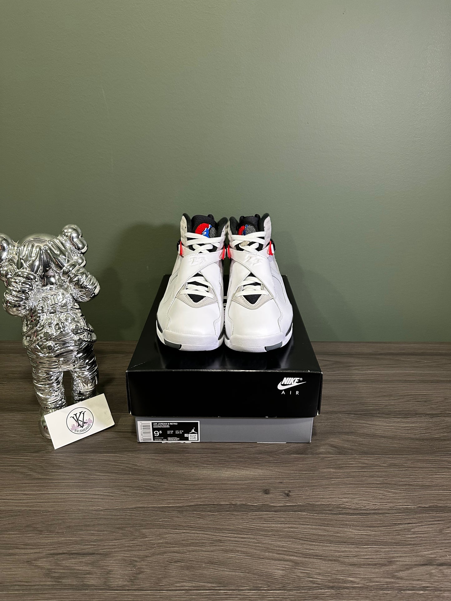 Jordan 8 White True Red 2025