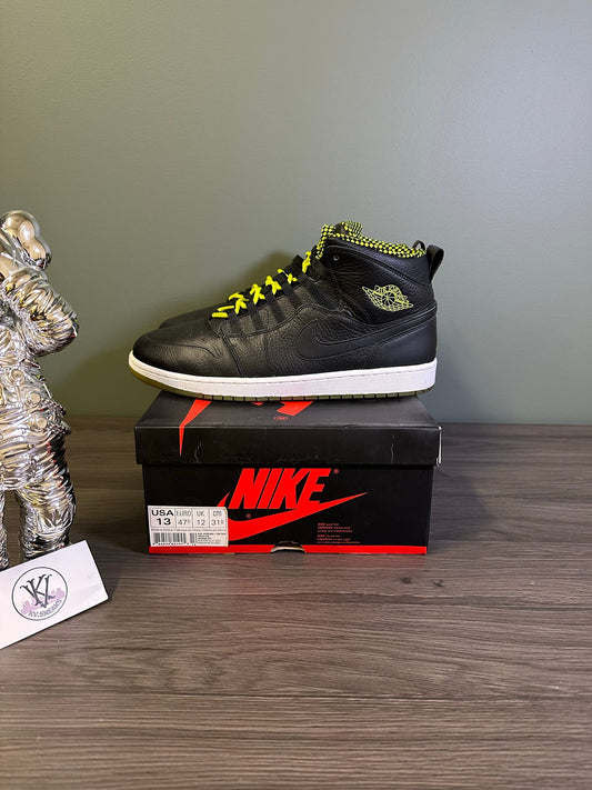 Jordan 1 Retro '94 Black Venom Gree