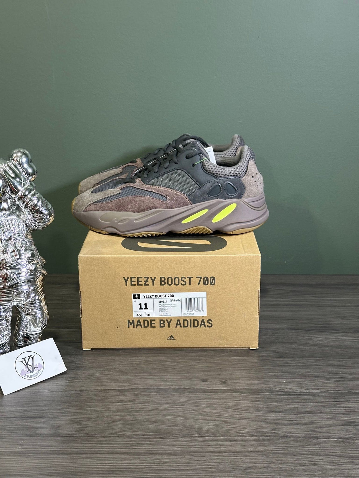 adidas Yeezy Boost 700 Mauve