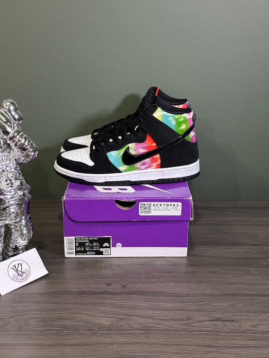 Nike SB Dunk High TV Signal
