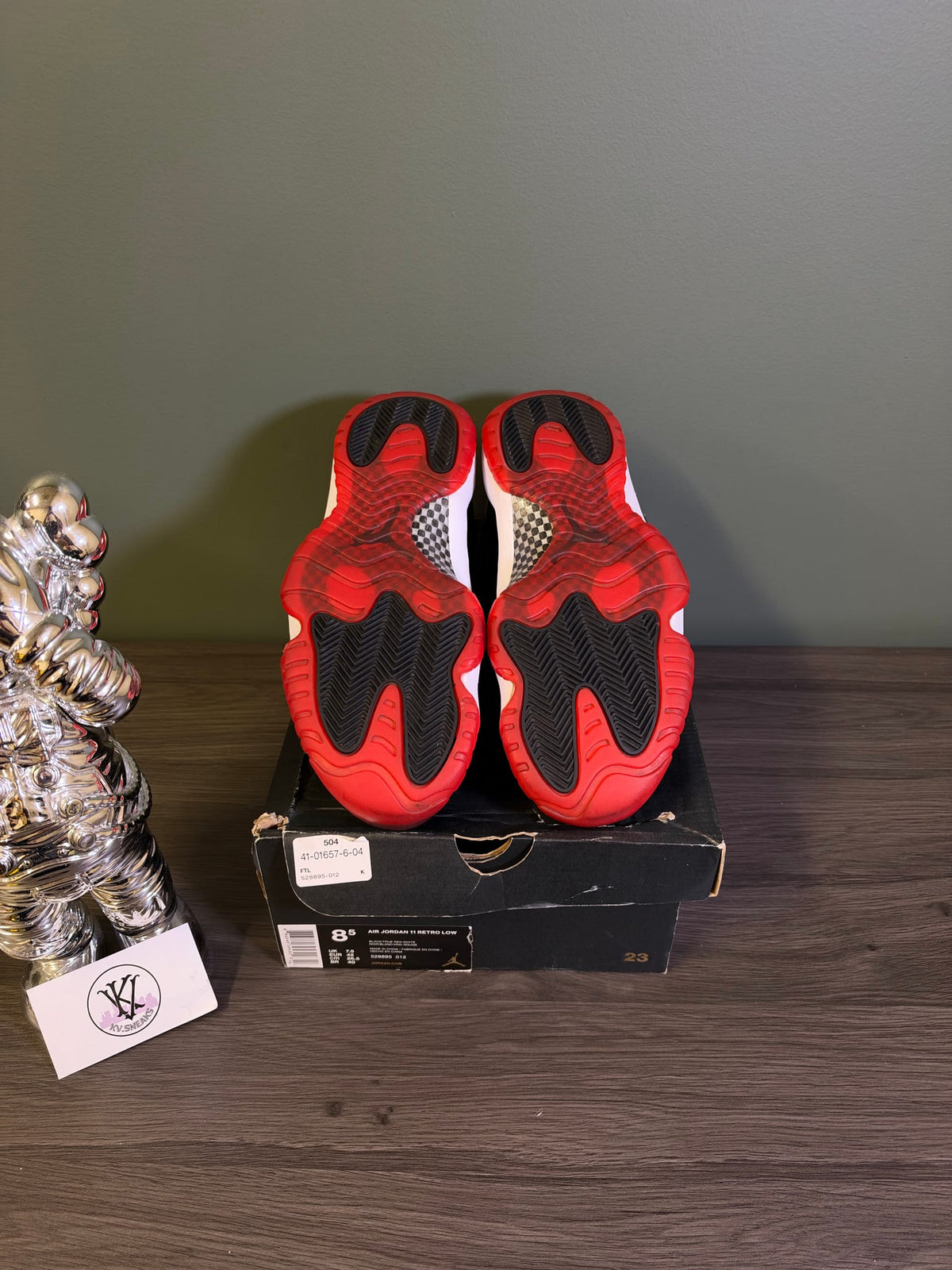 Jordan 11 Retro Low Bred (2015)