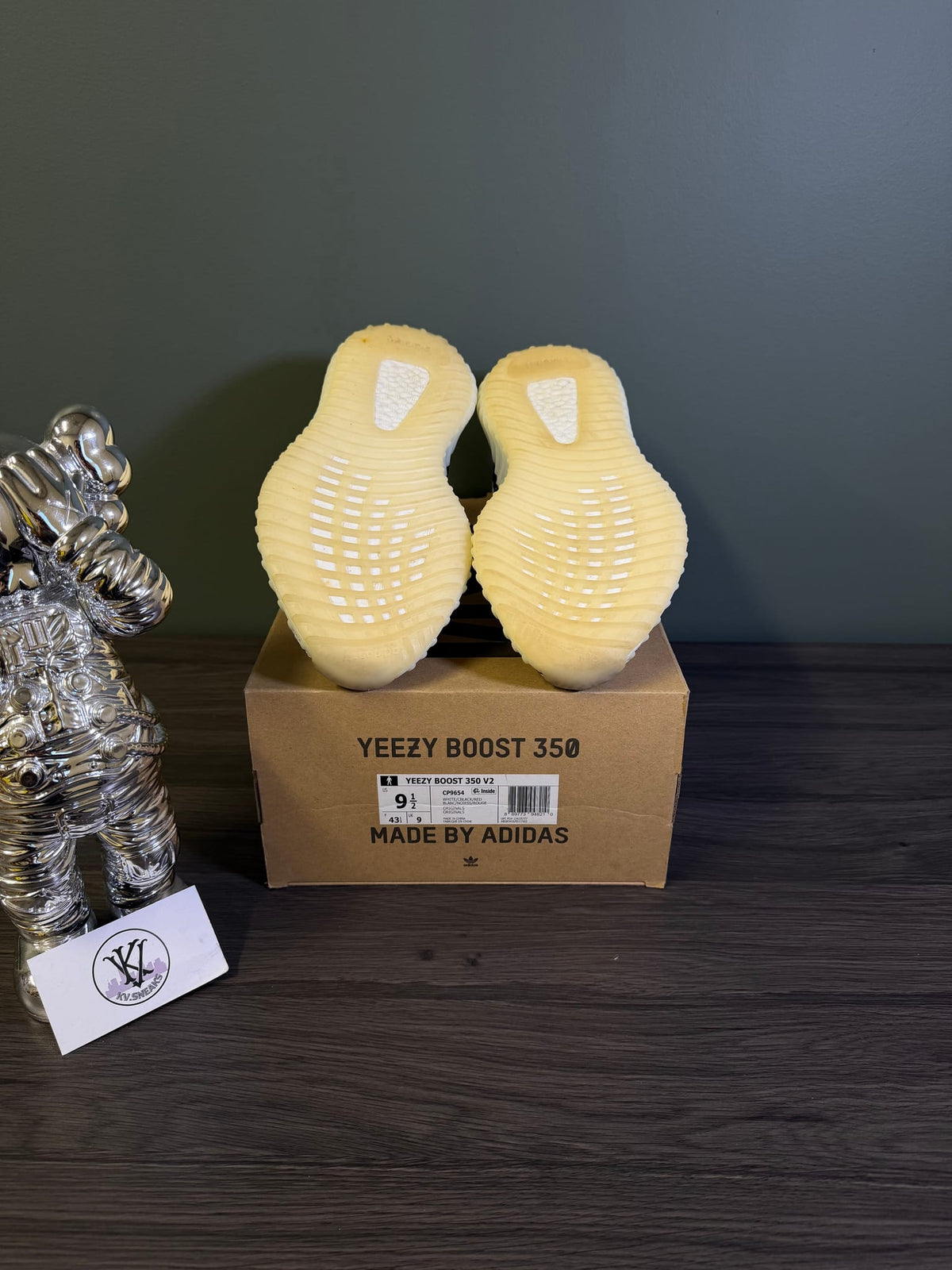 adidas Yeezy Boost 350 V2 Zebra
