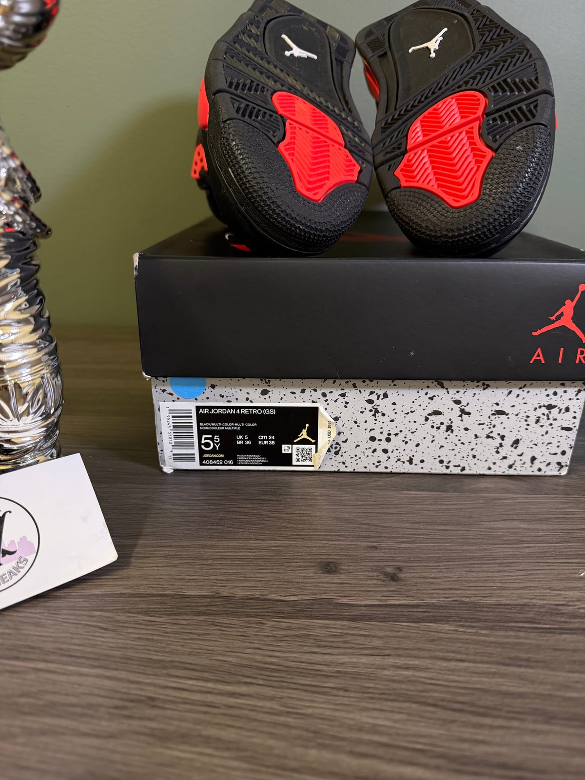 Jordan 4 Retro Red Thunder (GS)