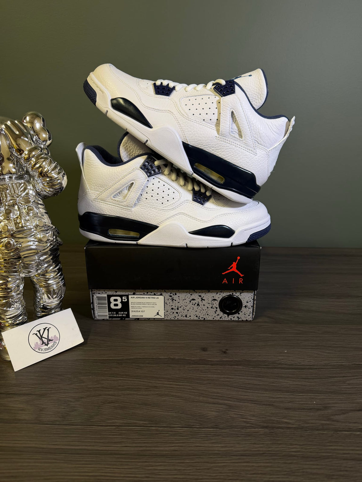 Jordan 4 Retro Columbia (2015)