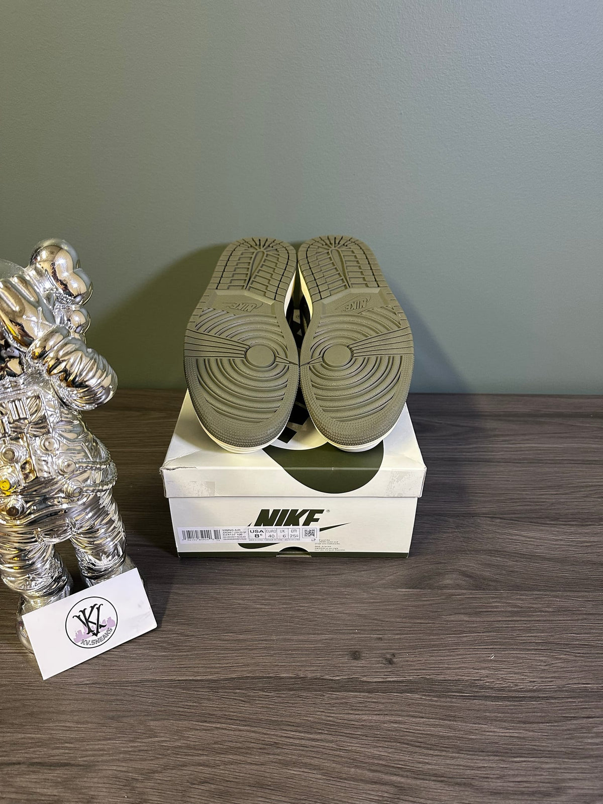 Jordan 1 Retro Low OG SP Travis Scott Olive (Women's)