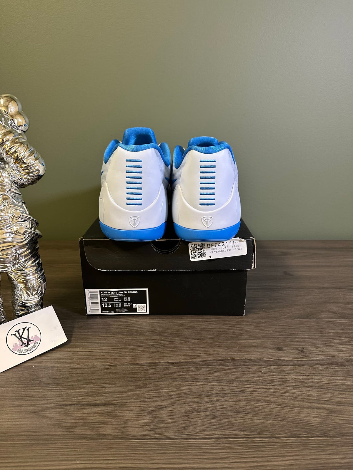 Nike Kobe 9 EM Low Protro TB Hydrogen Blue