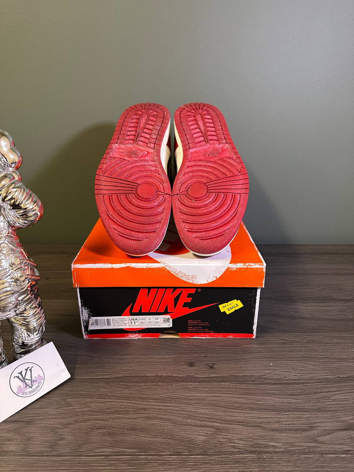 Jordan 1 Retro High OG Chicago Lost and Found