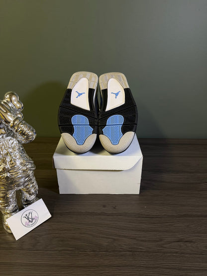 Jordan 4 Retro University Blue
