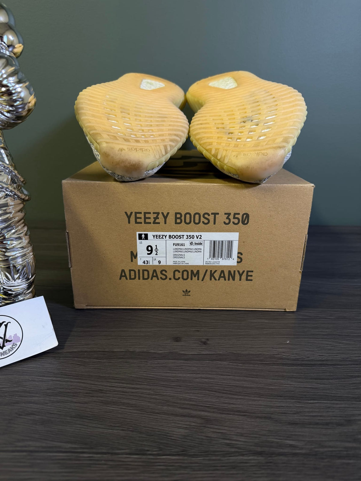 adidas Yeezy Boost 350 V2 Lundmark (Non Reflective)