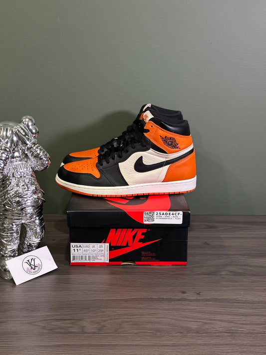 Jordan 1 Retro Shattered Backboard (2015)
