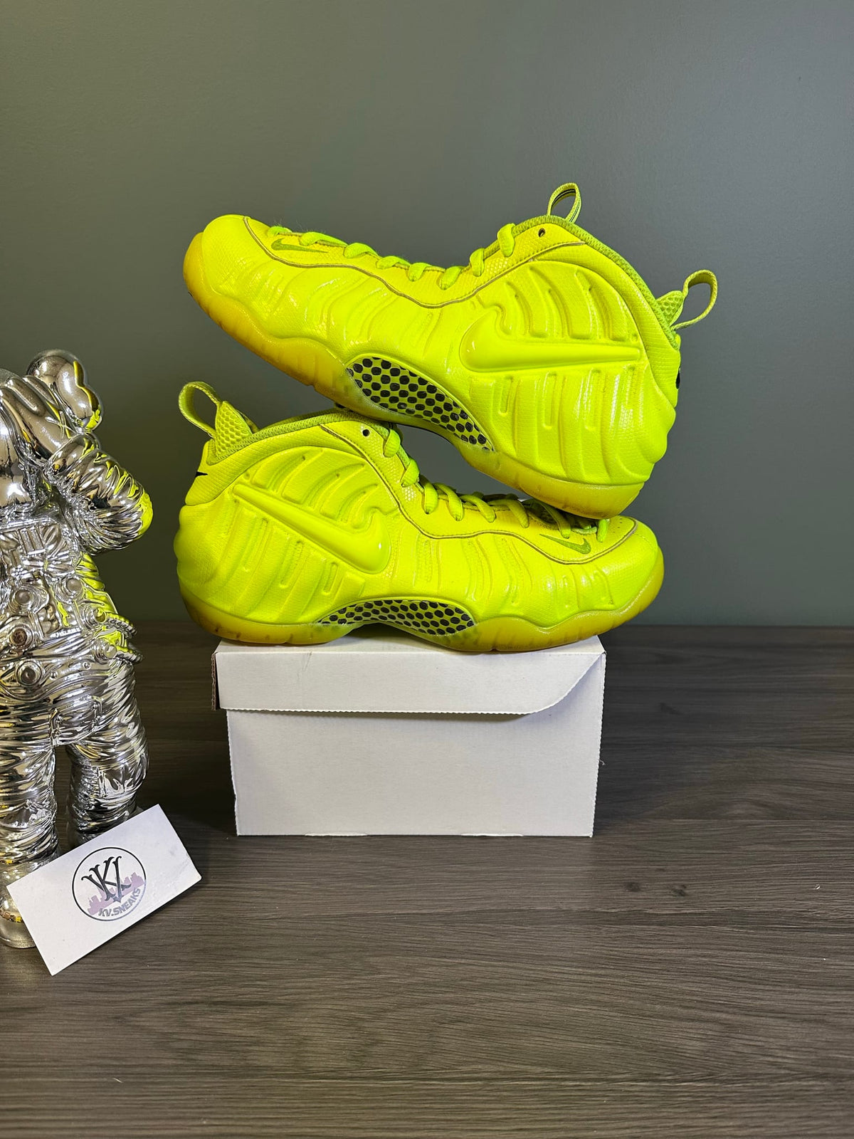 Nike Air Foamposite Pro Volt (2021)