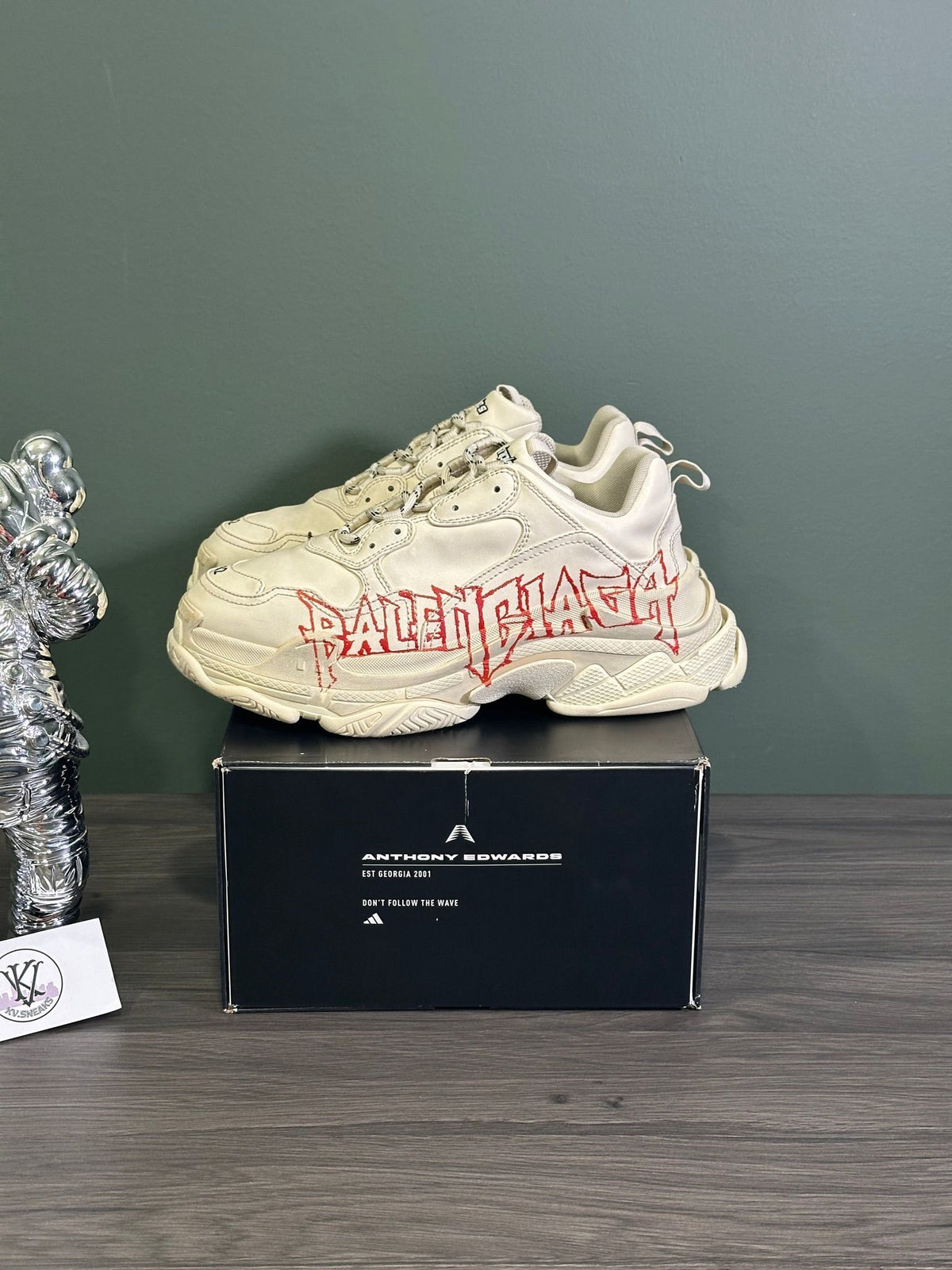 BALENCIAGA TRIPLE S DIY METAL WHITE RED