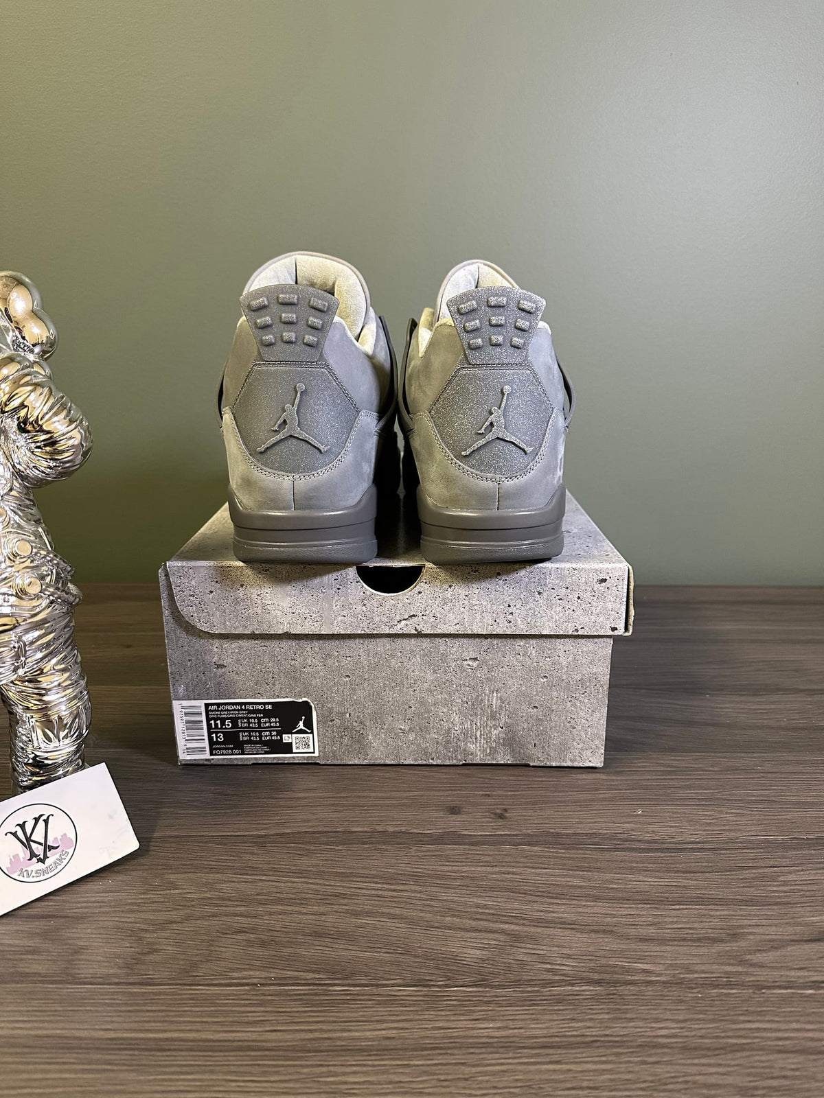 Jordan 4 Retro SE Paris Olympics Wet Cement
