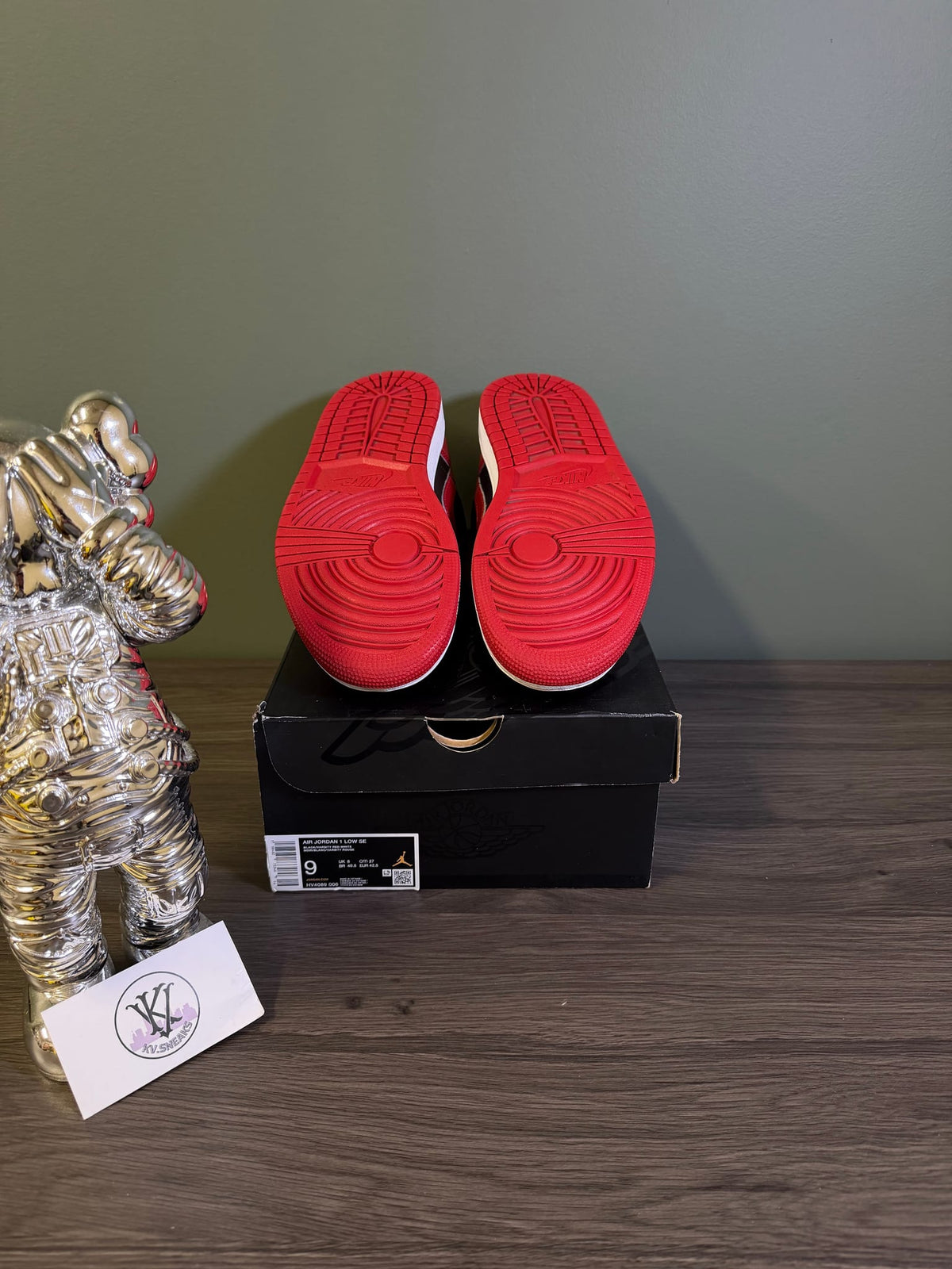 Jordan 1 Low SE Patent Varsity Red Black