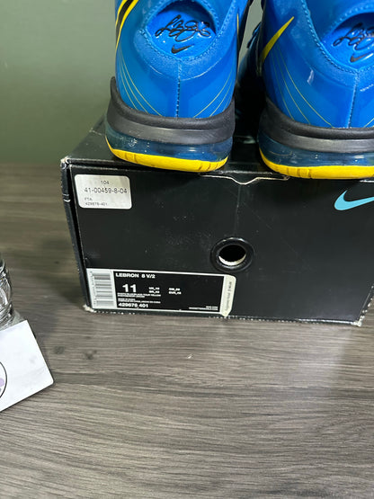 Nike LeBron 8 V/2 Entourage