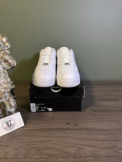 Nike Air Force 1 Low Supreme White