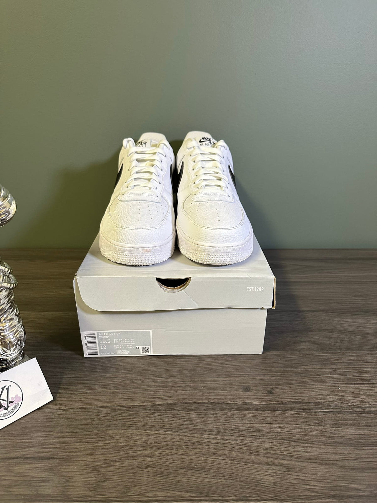 Nike Air Force 1 Low '07 White Black Pebbled Leather