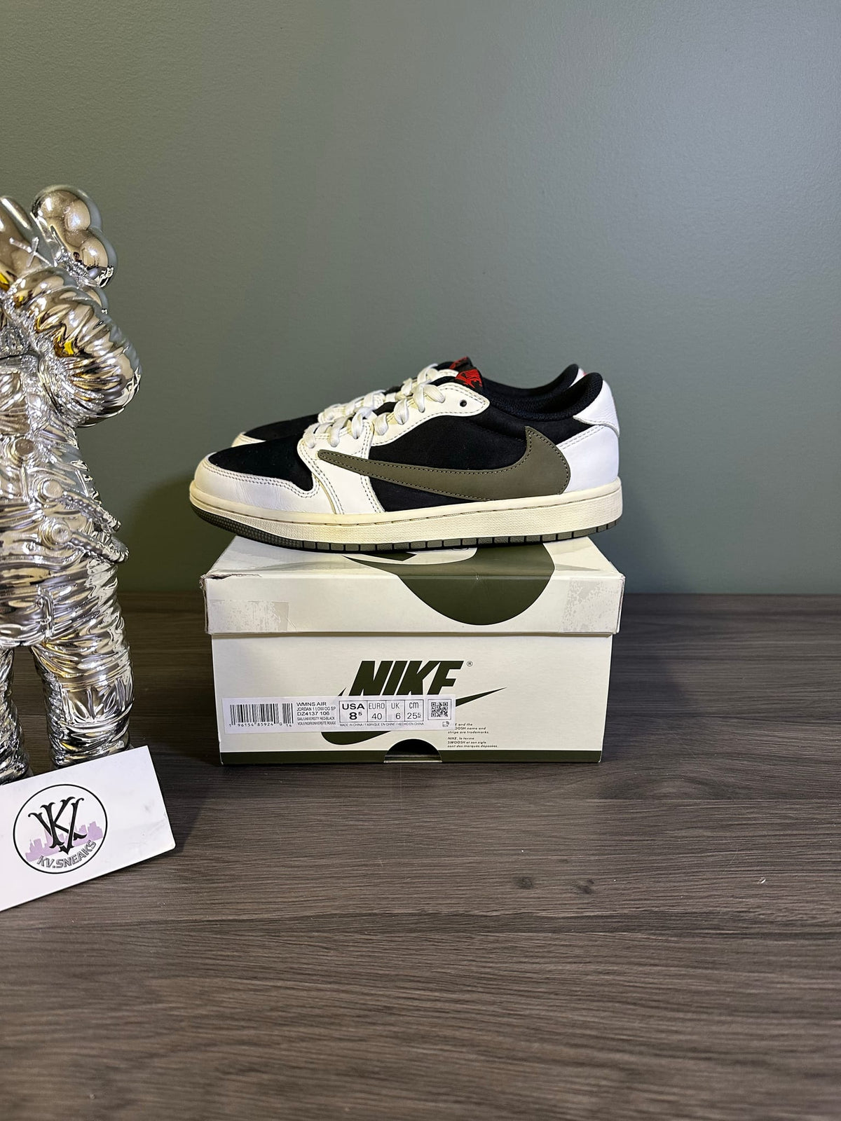 Jordan 1 Retro Low OG SP Travis Scott Olive (Women's)