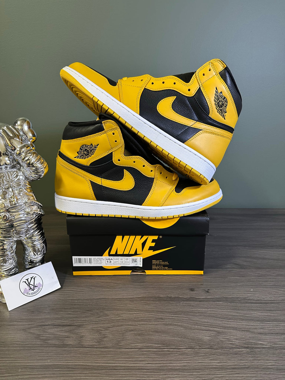 Jordan 1 Retro High Pollen